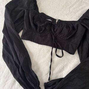 Adika Black Long Sleeve Crop Top